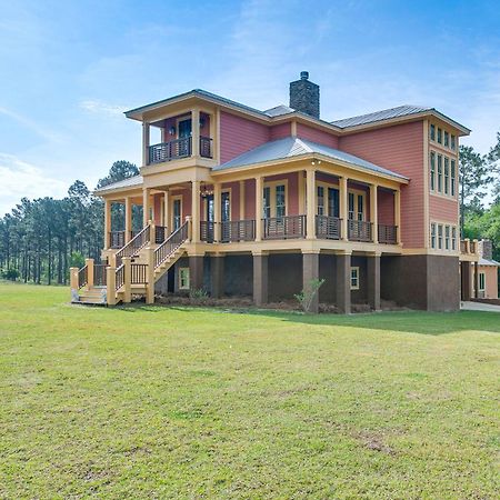 Secluded Home With Deck - Near Downtown Fitzgerald! Экстерьер фото